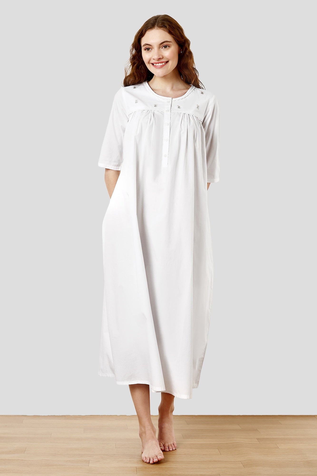 SHAEWE White Cotton Classic Women Nightgown 5070 HESTIA - White Night Dresses