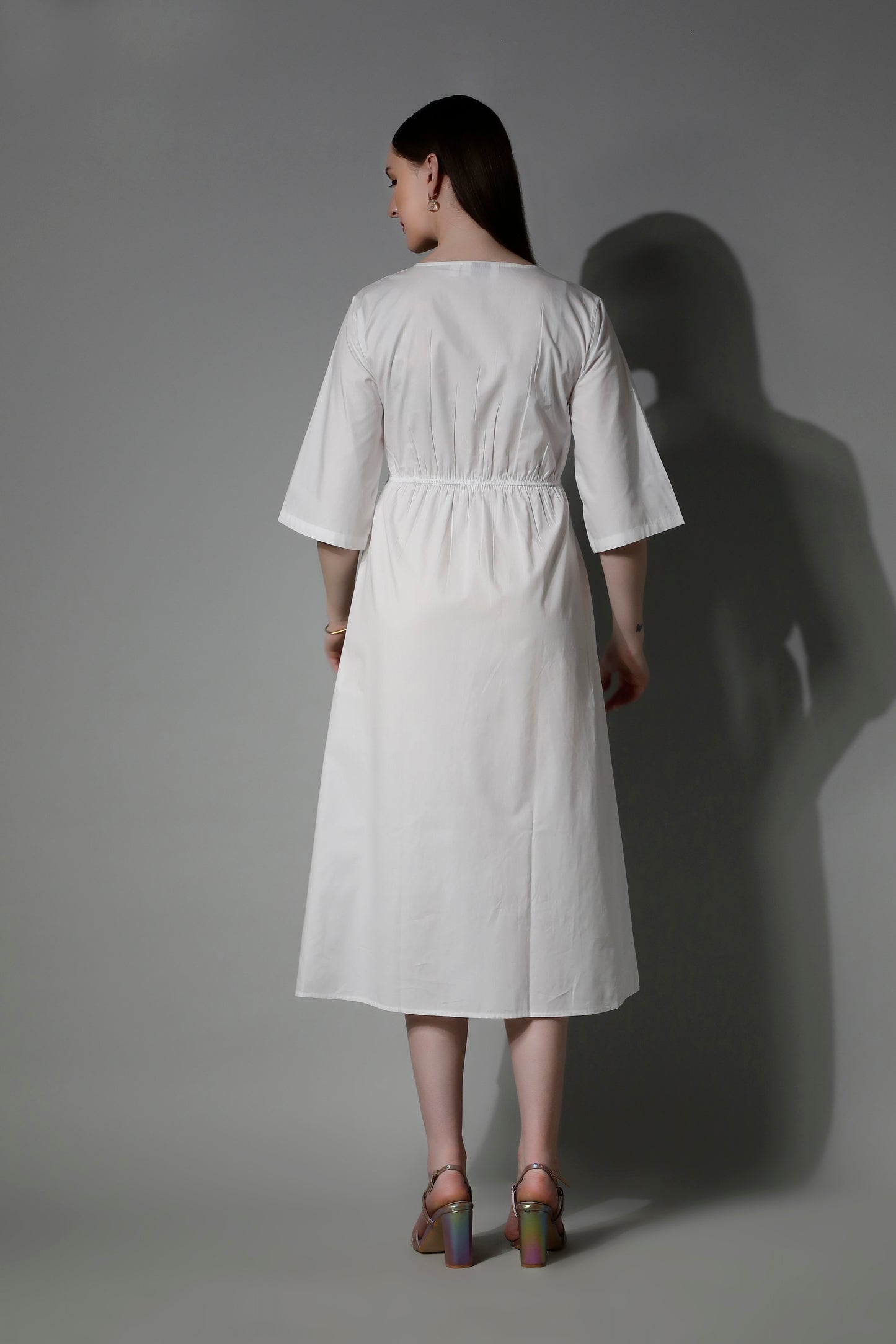 SHAEWE White Classic Women Nightgown APHRODITE - White Night Dresses