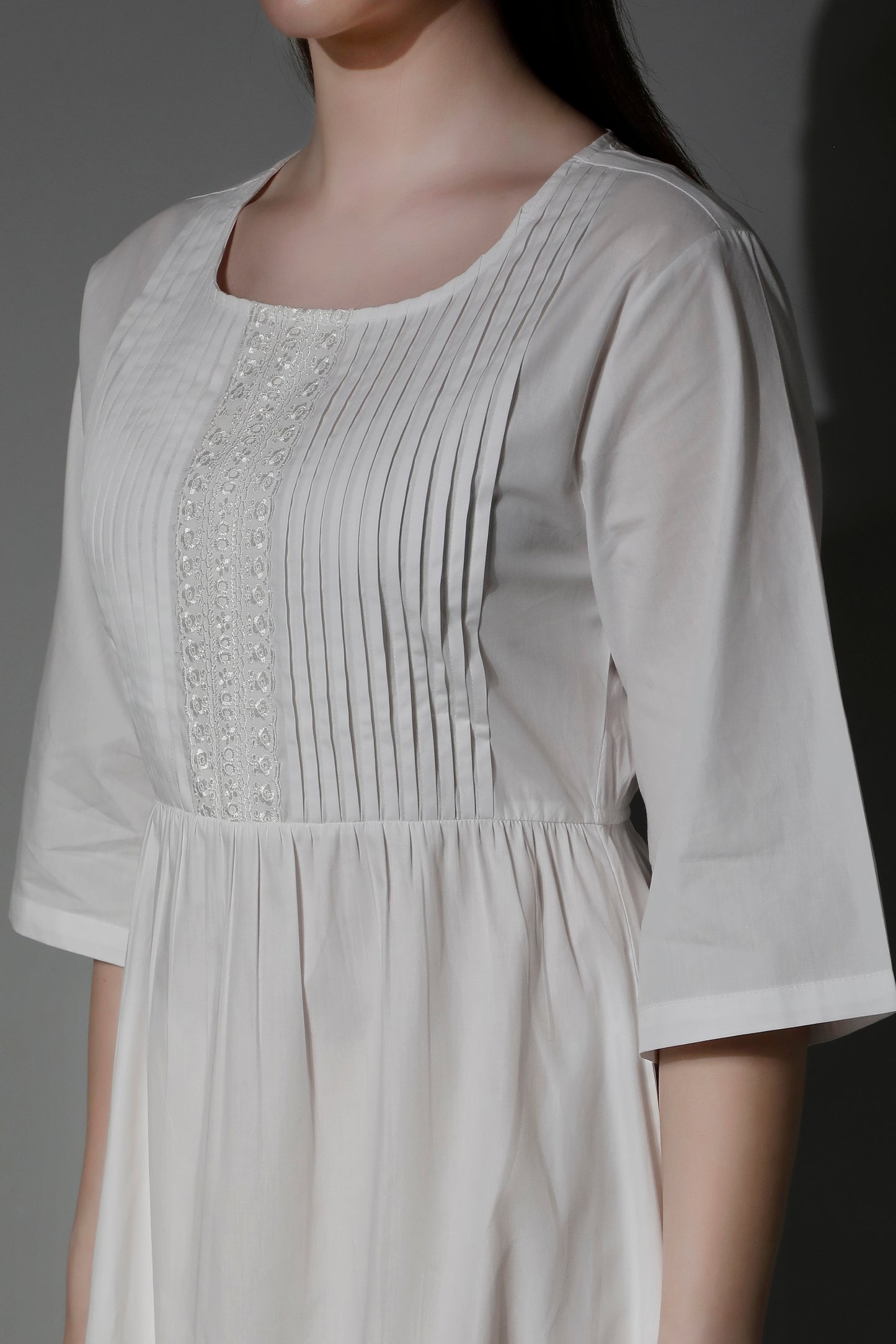 SHAEWE White Classic Women Nightgown APHRODITE - White Night Dresses