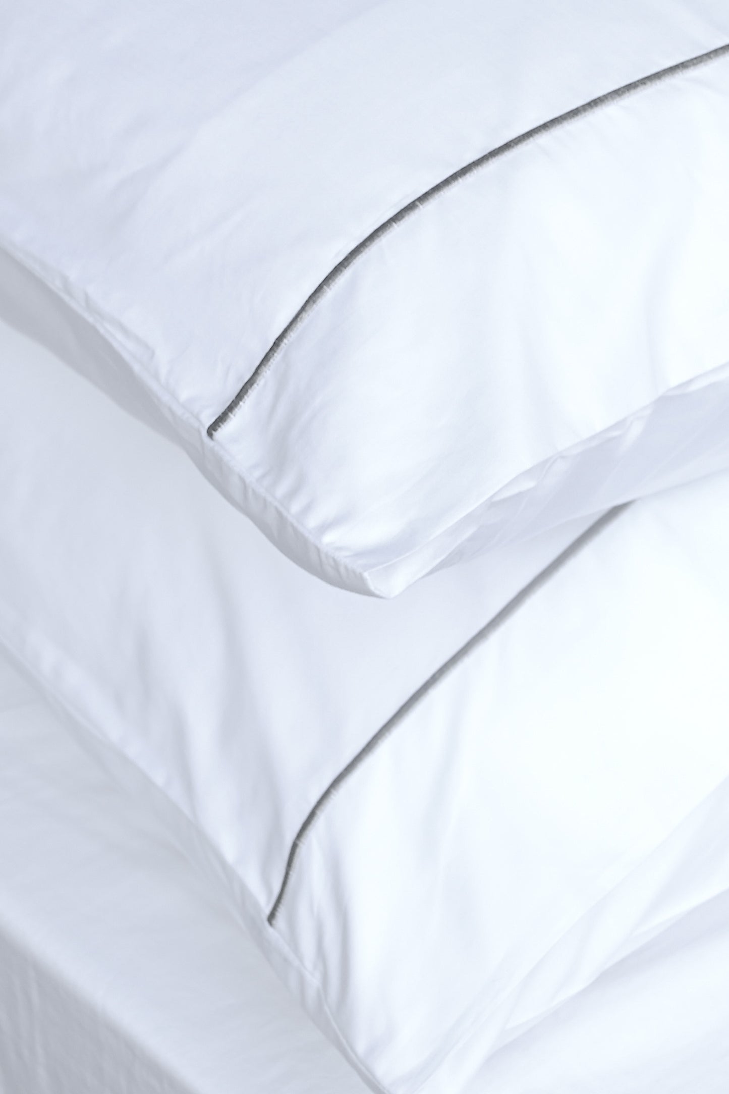 SIGNATURE - 300TC Cotton Percale Classic Pillowcase (Set of 2) - Dark Silver